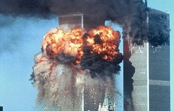 Planes hitting Towers 2 (2)