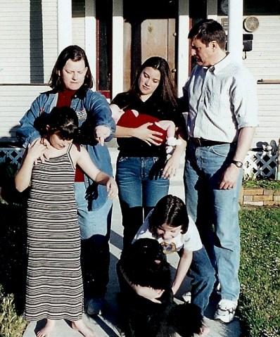 2001 Family Picture - Candid
