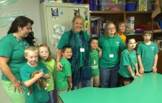 Class Picture 09-12 - Cropped - 620 x395